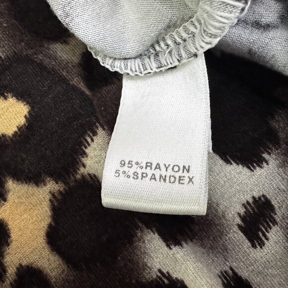 St. John Leopard Print T-Shirt Embellished Size M - Picture 5 of 6